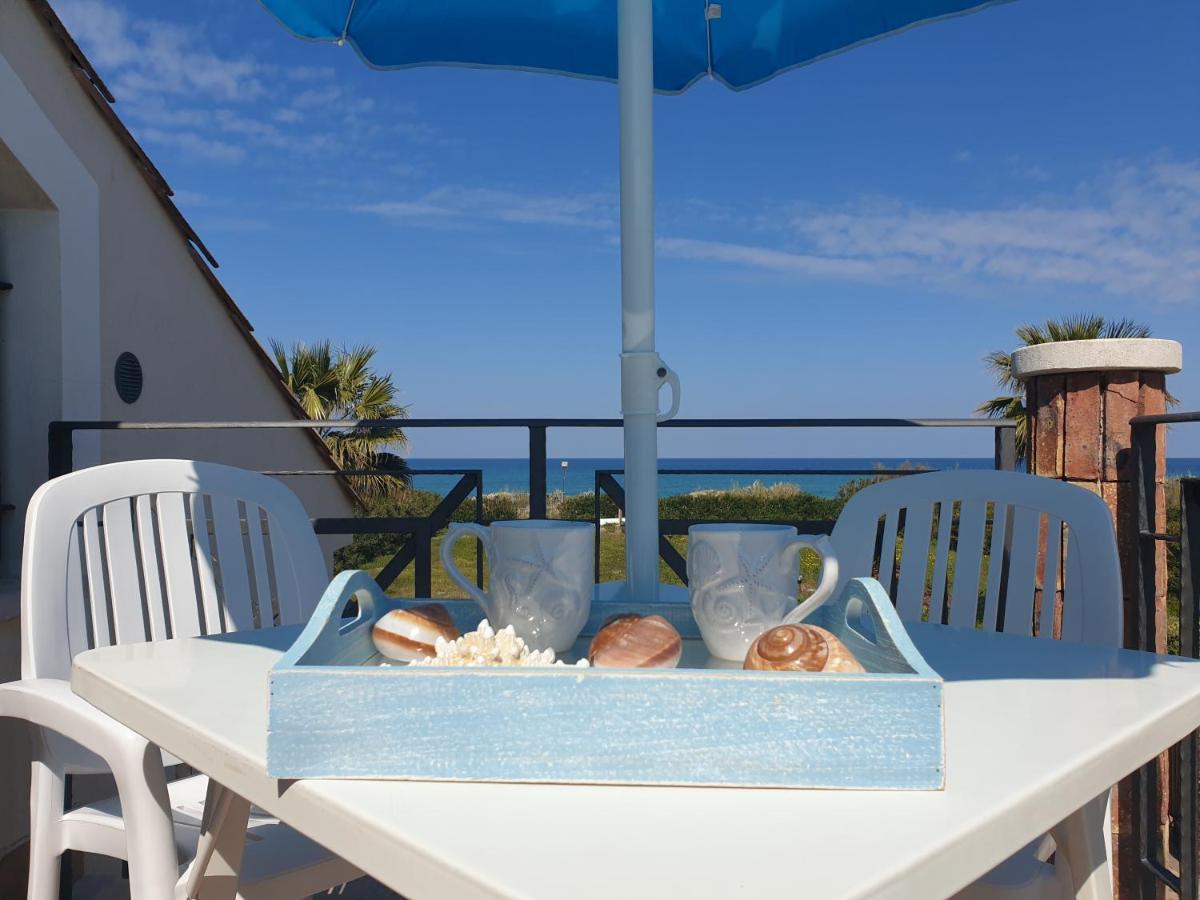Villa Amare カンポフェリーチェ・ディ・ロッチェッラ エクステリア 写真